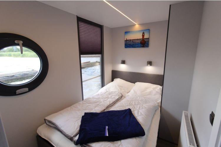 Hotel Hausboot Fjord Aries Mit Dachterrasse In Šlesvik Exteriér fotografie